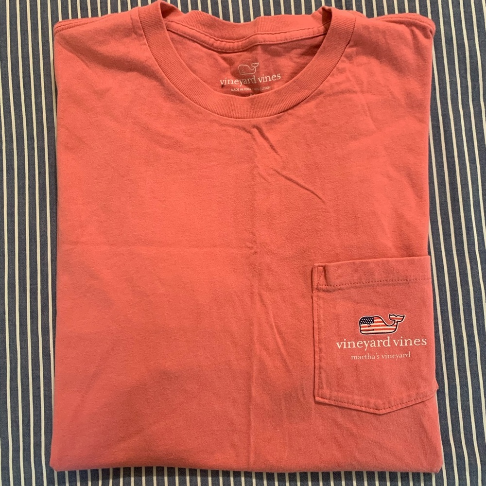 Vineyard Vines pocket tee